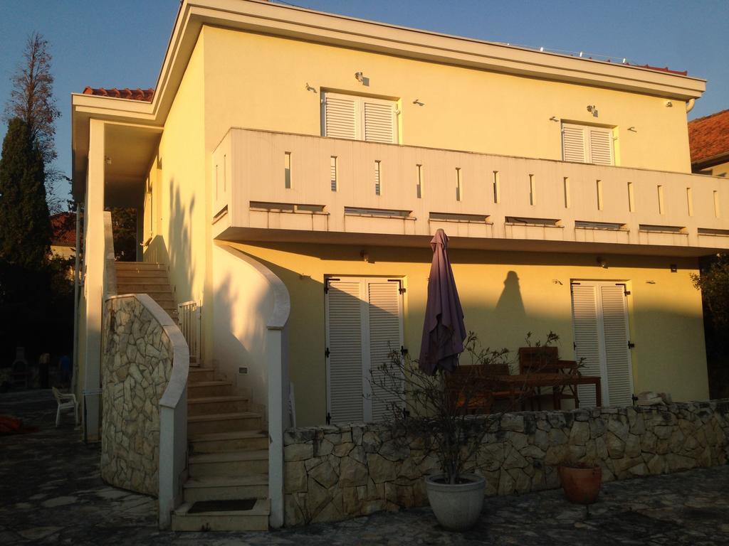 Apartments Casa Nostra 比奥格勒·纳·莫鲁 外观 照片