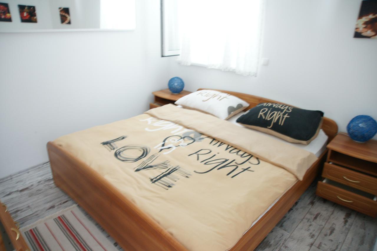 Apartments Casa Nostra 比奥格勒·纳·莫鲁 外观 照片